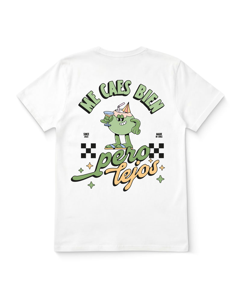 Polera Me Caes Bien Pero Lejos